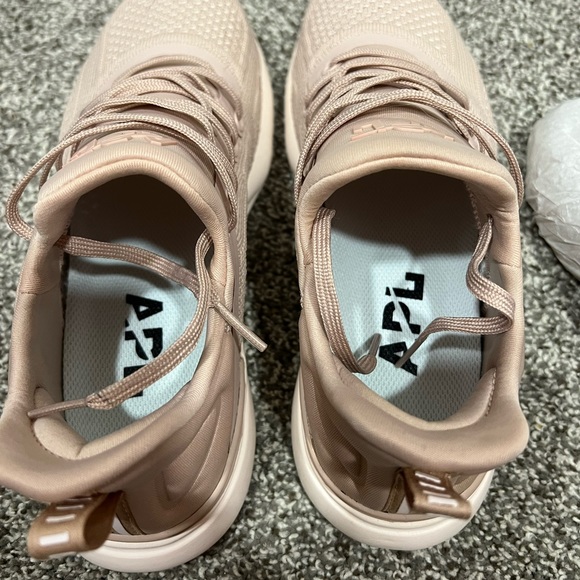 APL ♡ Techloom Tracer - Picture 7 of 10